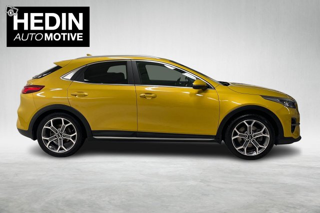 KIA XCeed 6