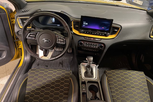 KIA XCeed 7