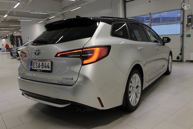 Toyota Corolla 5