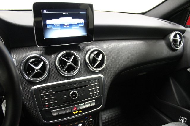Mercedes-Benz A 16