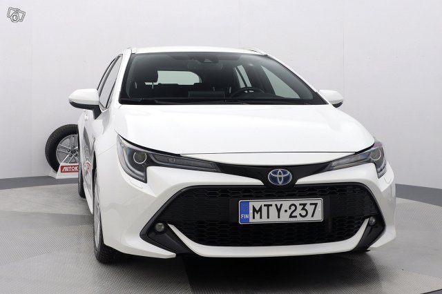 TOYOTA COROLLA 8