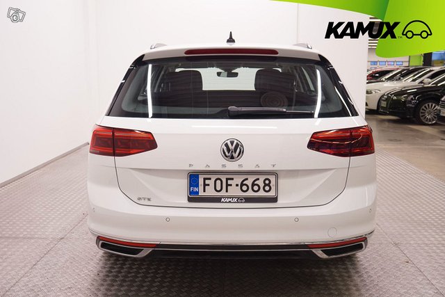 Volkswagen Passat 5