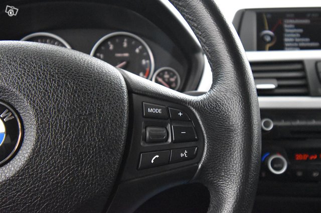 BMW 318 19
