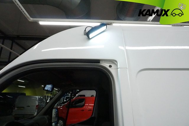 Renault Master 18