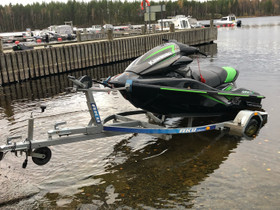 Kawasaki 152 hv vesijetti, Vesiskootterit, Veneet, Espoo, Tori.fi Kawasaki 152 hv vesijetti, Vesiskootterit, Veneet, Espoo, Tori.fi