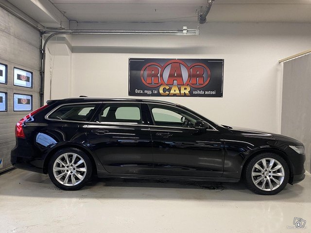 Volvo V90 5
