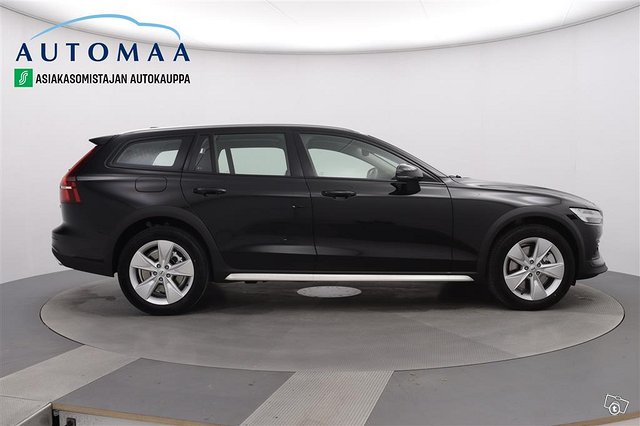Volvo V60 Cross Country 7