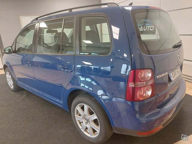 Volkswagen Touran 3