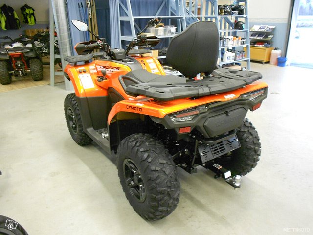 CFMoto C Force 18