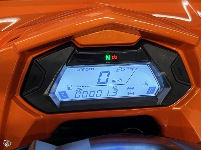 CFMoto C Force 6