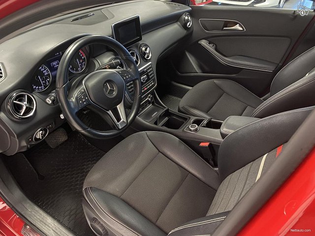 Mercedes-Benz A 8