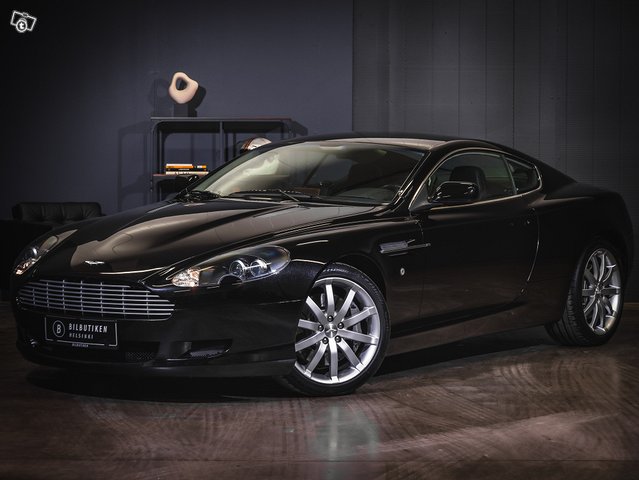 Aston Martin DB9