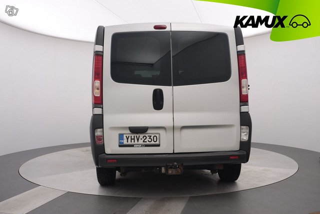 Opel Vivaro 5