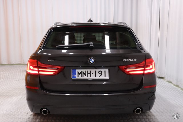 BMW 520 6