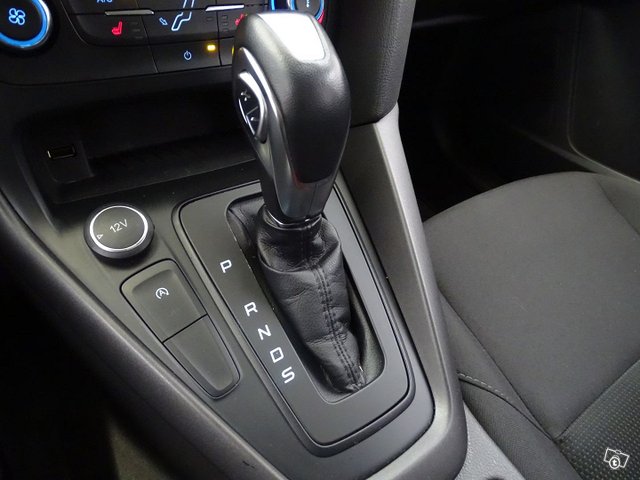 Ford Focus 19