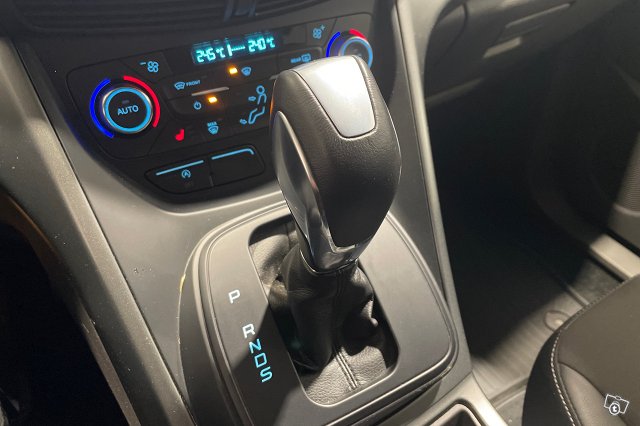 Ford Kuga 20