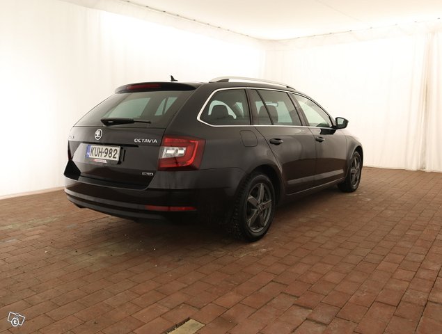 Skoda Octavia 2