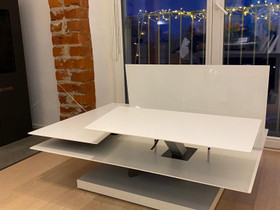 BoConcept Barcelona pöytä, Pöydät ja tuolit, Sisustus ja huonekalut, Helsinki, Tori.fi BoConcept Barcelona pöytä, Pöydät ja tuolit, Sisustus ja huonekalut, Helsinki, Tori.fi