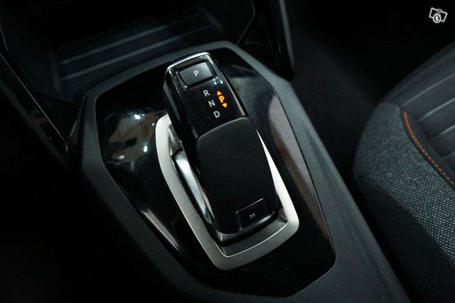 Peugeot 2008 23