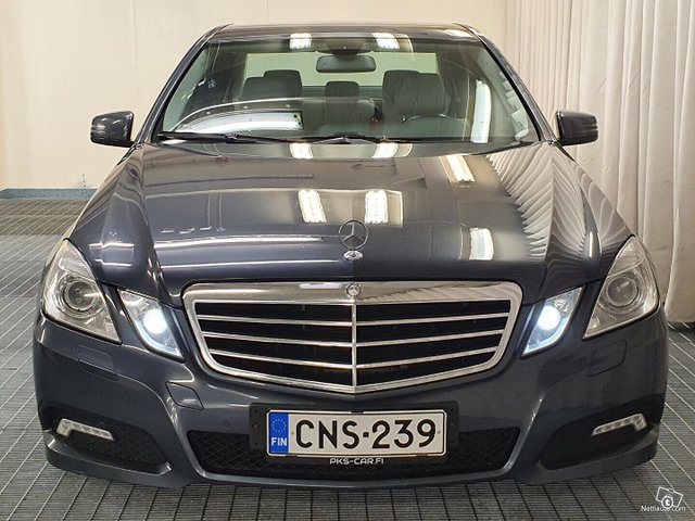 Mercedes-Benz E 7