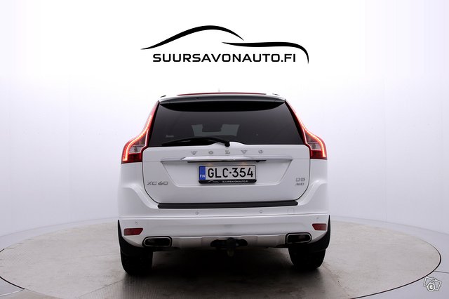 VOLVO XC60 4