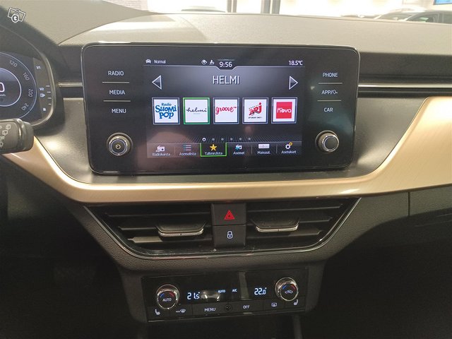 Skoda Scala 10