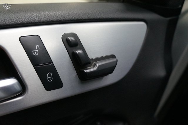 MERCEDES-BENZ ML 11