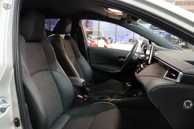 Toyota COROLLA 9
