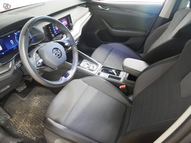 Skoda OCTAVIA 7