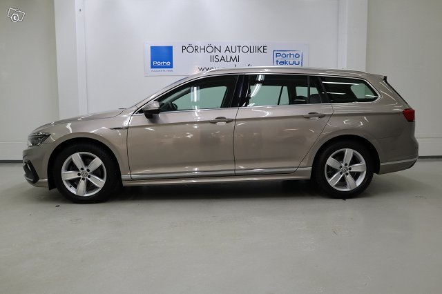 Volkswagen PASSAT 4