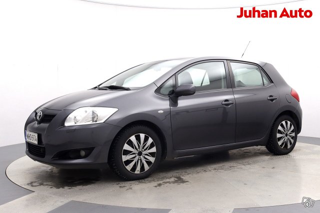 Toyota AURIS 4