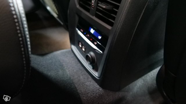 BMW 3-SARJA 22