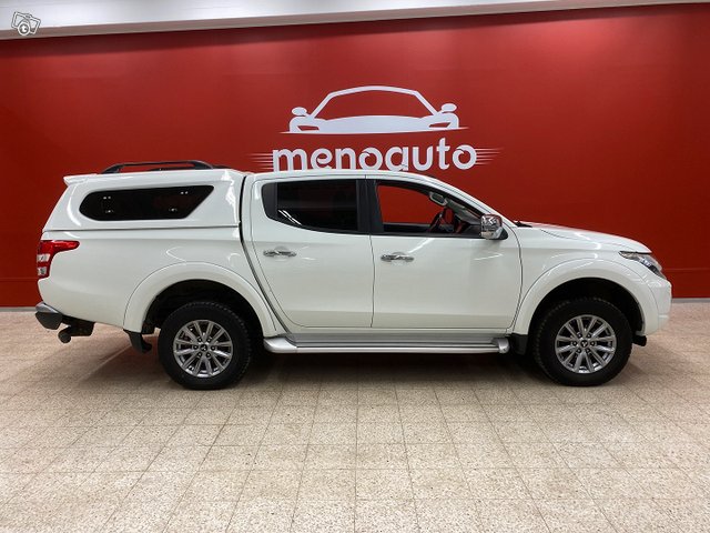 MITSUBISHI L200 DOUBLE CAB 2