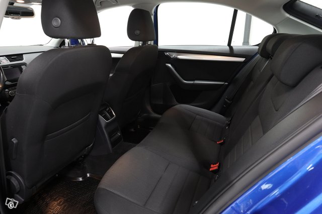 Skoda Octavia 11