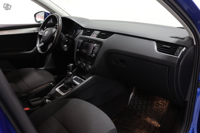 Skoda Octavia 12