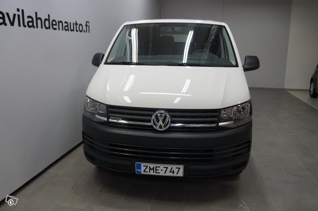 VOLKSWAGEN Transporter 2