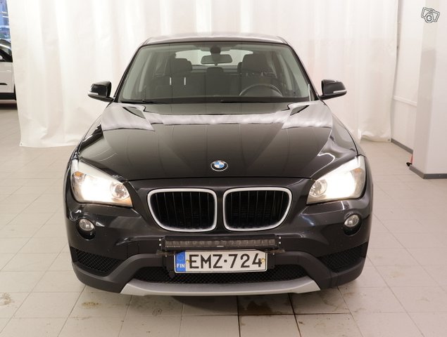 BMW X1 12