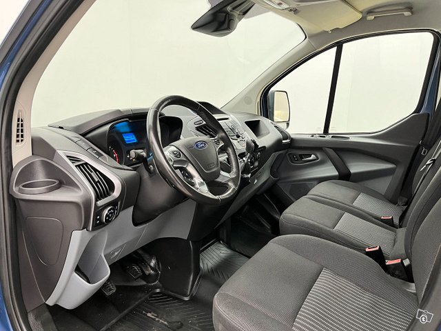 Ford Transit Custom 15