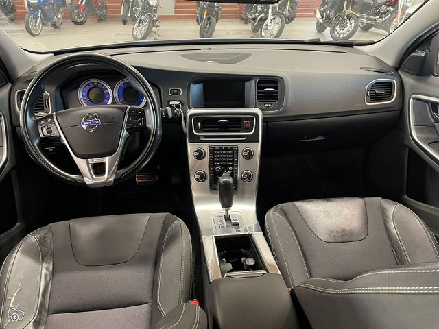 Volvo S60 10