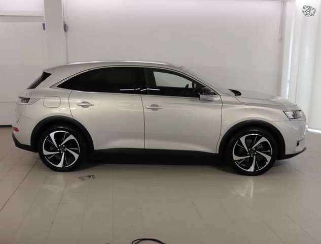 DS 7 Crossback 5