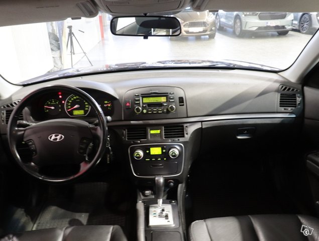 Hyundai Sonata 19