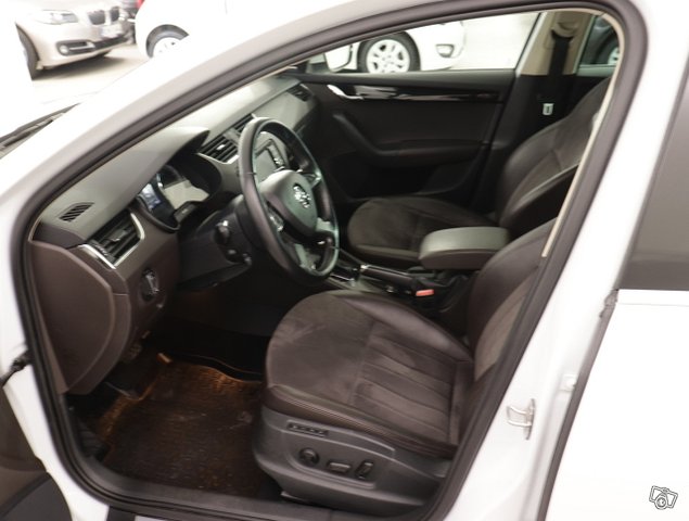 Skoda Octavia 8