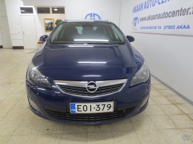 Opel Astra 12