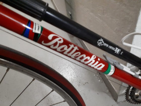 Hieno Bottecchia kilpapyörä, Kilpapyörät, Polkupyörät ja pyöräily, Vihti, Tori.fi Hieno Bottecchia kilpapyörä, Kilpapyörät, Polkupyörät ja pyöräily, Vihti, Tori.fi