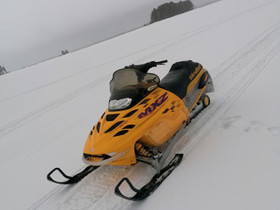 Ski-doo MXZ 600, Moottorikelkat, Moto, Kuhmo, Tori.fi Ski-doo MXZ 600, Moottorikelkat, Moto, Kuhmo, Tori.fi