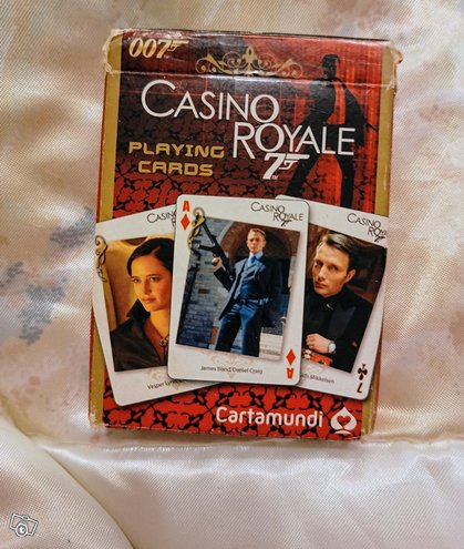 Casino Royale pelikortit, Pelit ja muut ha...
