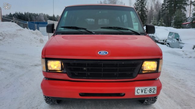 Ford Econoline 7