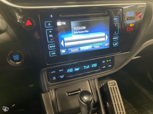 TOYOTA COROLLA 14