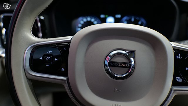 Volvo V60 CROSS COUNTRY 16