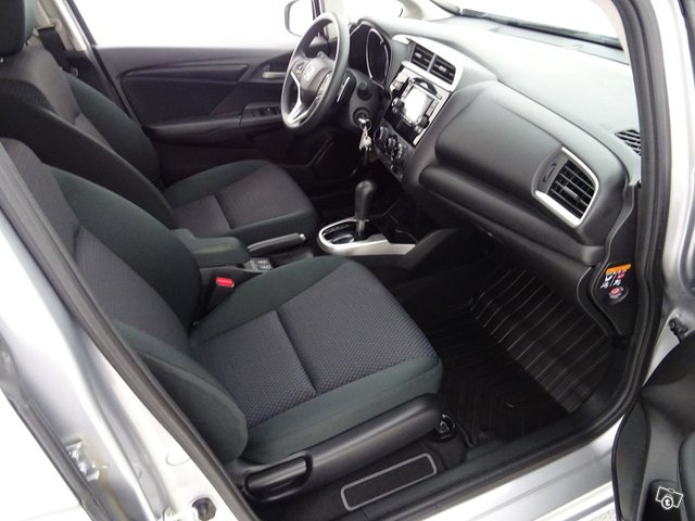 Honda Jazz 15